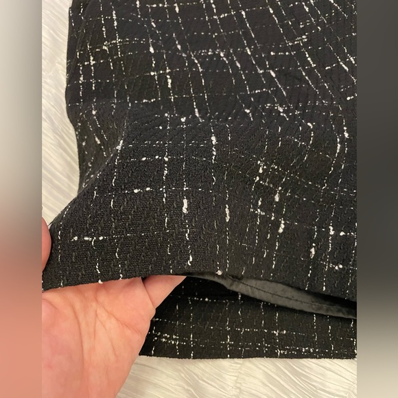 Aqua tweed Shorts - Picture 4 of 6